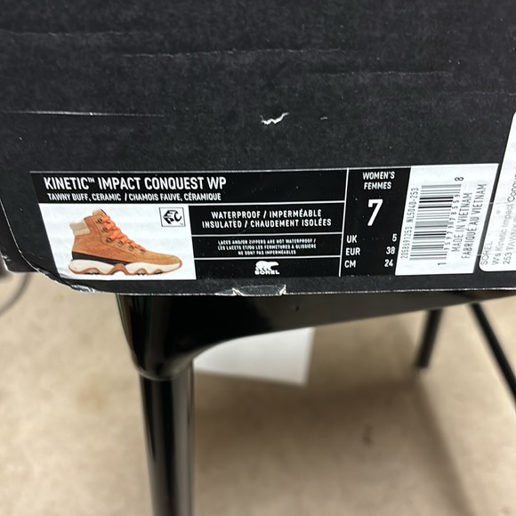 Sorel Boots - Picture 2 of 3